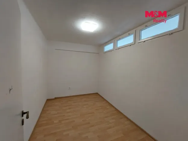 Pronájem bytu 3+1, Kolín - Kolín II, Masarykova, 56 m2
