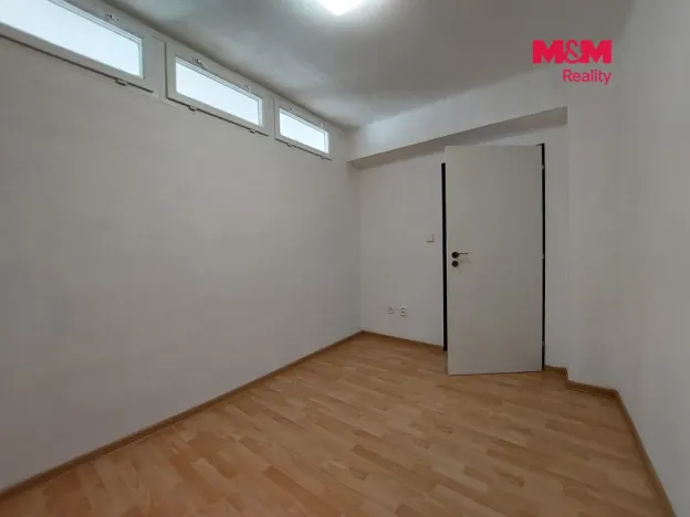 Pronájem bytu 3+1, Kolín - Kolín II, Masarykova, 56 m2