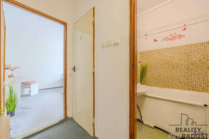 Prodej bytu 2+1, Ostrava, náměstí Družby, 58 m2