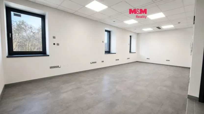 Pronájem kanceláře, Český Těšín, Jablunkovská, 66 m2