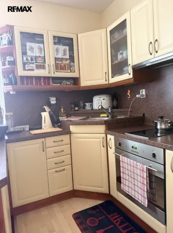 Prodej bytu 1+kk, Praha - Záběhlice, Mikanova, 26 m2