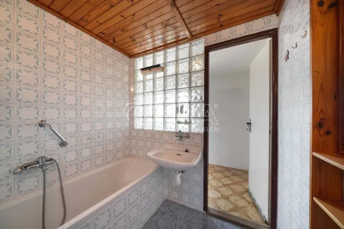 Prodej rodinného domu, Kosoř, Dolejší, 170 m2