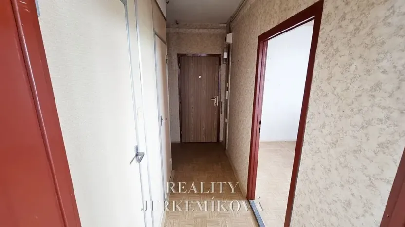 Pronájem bytu 2+kk, České Budějovice, Labská, 44 m2