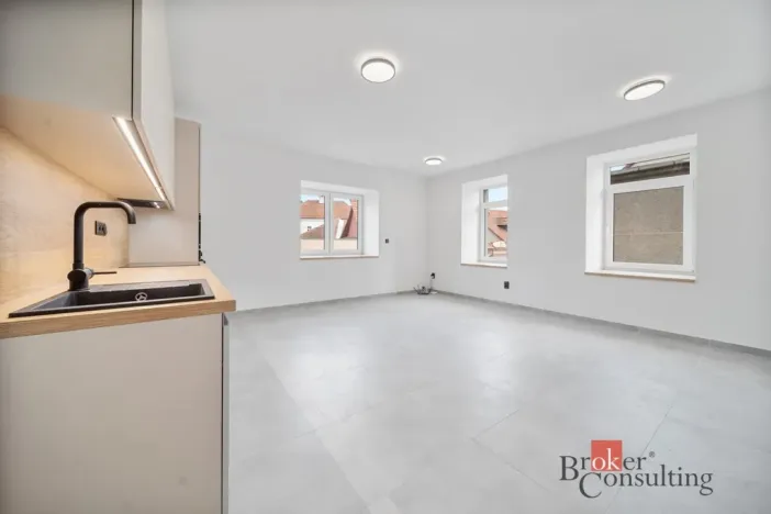 Pronájem bytu 2+kk, Častolovice, Husova, 57 m2