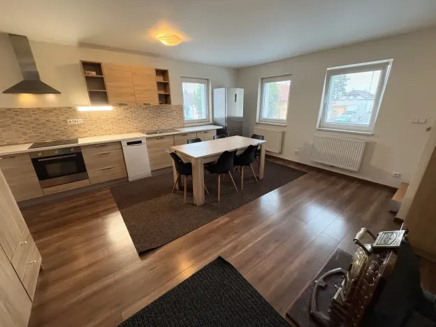 Pronájem bytu 5+kk, Praha - Libuš, Libušská, 133 m2