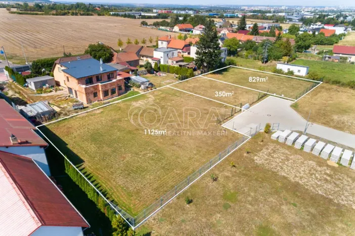 Prodej pozemku pro bydlení, Vestec, Máchova, 2304 m2