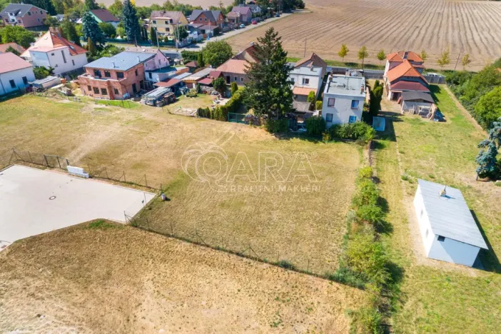 Prodej pozemku pro bydlení, Vestec, Máchova, 2304 m2