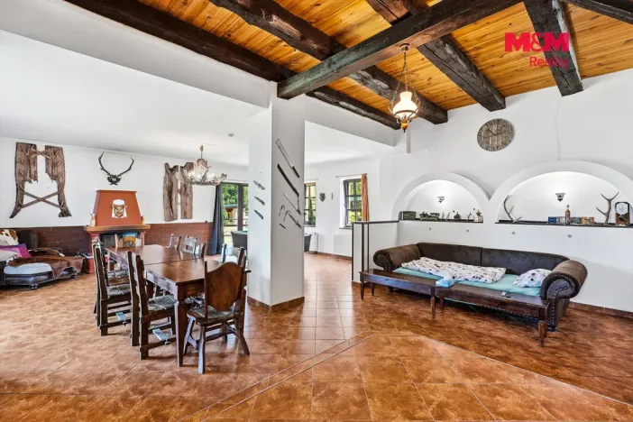 Prodej rodinného domu, Svojetín, 800 m2