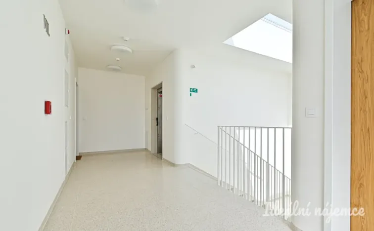Pronájem bytu 2+kk, Brno, Příční, 36 m2
