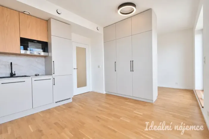 Pronájem bytu 2+kk, Brno - Zábrdovice, Příční, 36 m2