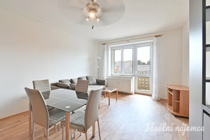Pronájem bytu 2+kk, Brno, Poříčí, 51 m2