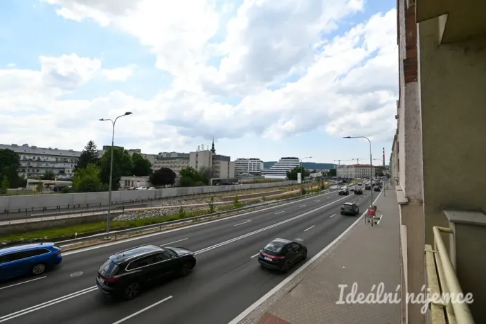 Pronájem bytu 2+kk, Brno, Poříčí, 51 m2