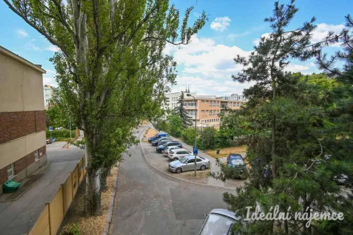 Pronájem bytu 2+kk, Brno, Poříčí, 51 m2