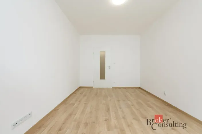 Pronájem bytu 2+kk, Plzeň - Jižní Předměstí, Železná, 60 m2