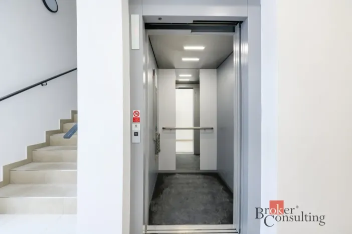 Pronájem bytu 2+kk, Plzeň - Jižní Předměstí, Železná, 60 m2