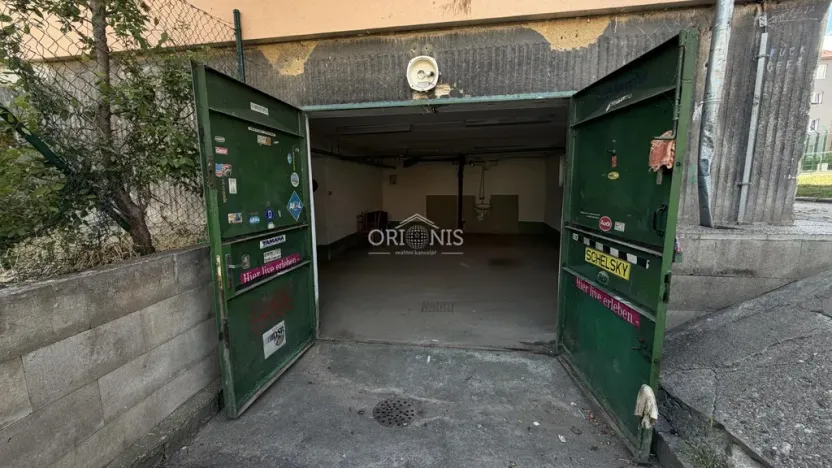 Prodej garáže, Jirkov, Šimkova, 52 m2