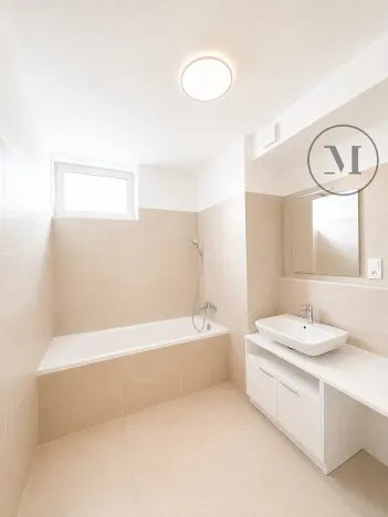 Pronájem bytu 3+kk, Hluboká nad Vltavou, U Parku, 72 m2