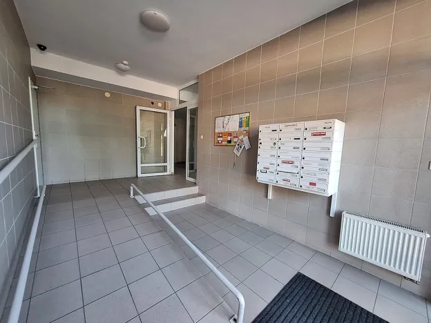 Pronájem bytu 1+kk, Brno - Líšeň, Holzova, 62 m2