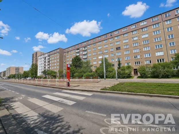 Prodej bytu 3+1, Praha - Strašnice, Černokostelecká, 61 m2