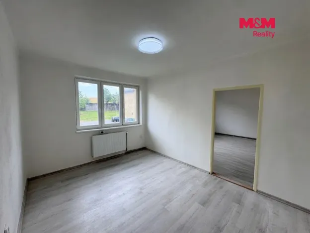 Prodej bytu 2+1, Ryžoviště, Tovární, 58 m2