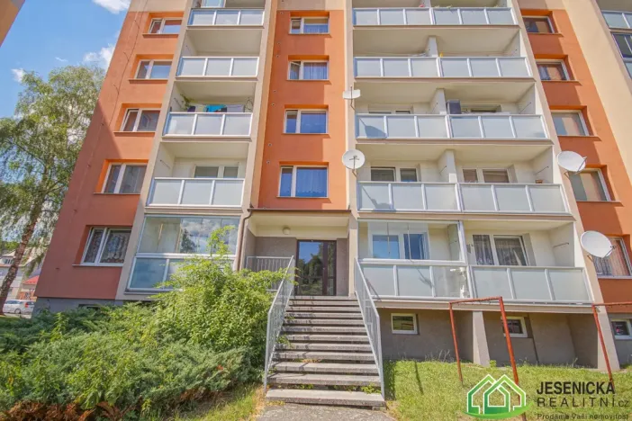 Prodej bytu 4+1, Jeseník, Lipovská, 70 m2