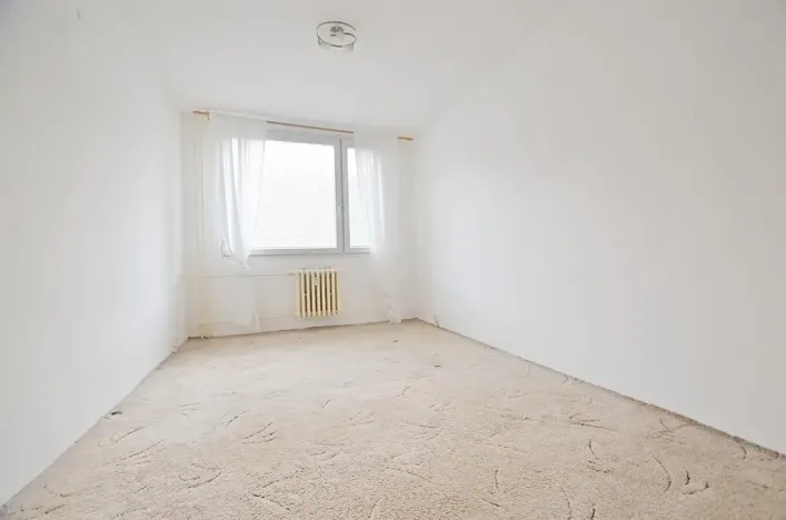 Pronájem bytu 2+1, Praha - Kobylisy, Formánkova, 49 m2