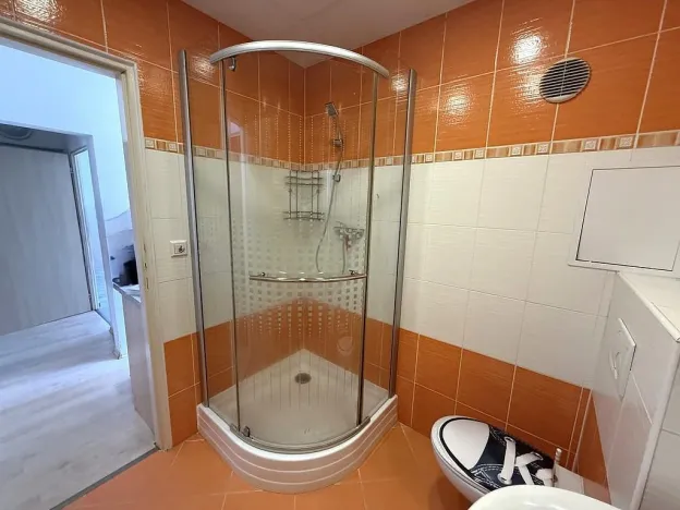 Pronájem bytu 2+1, Hrušovany u Brna, Sídliště, 58 m2