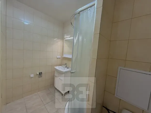 Pronájem bytu 2+kk, Kladno, Holandská, 38 m2