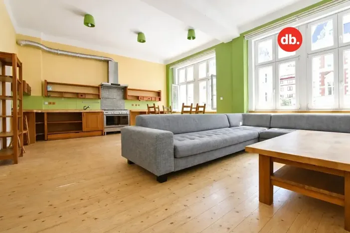 Pronájem bytu 2+kk, Karlovy Vary, Moskevská, 68 m2