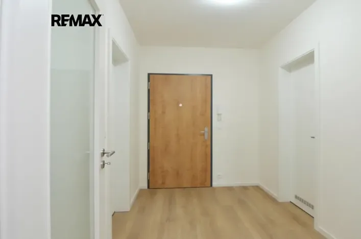 Pronájem bytu 2+kk, Praha - Hlubočepy, Divíškové, 51 m2