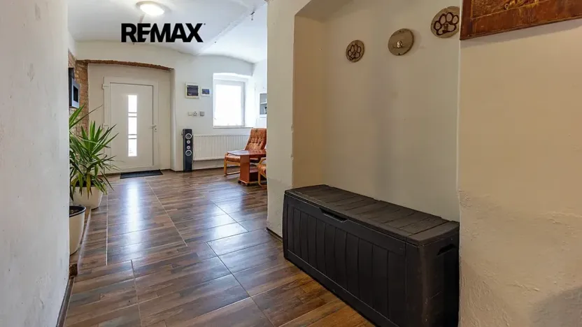 Prodej rodinného domu, Žandov, 296 m2