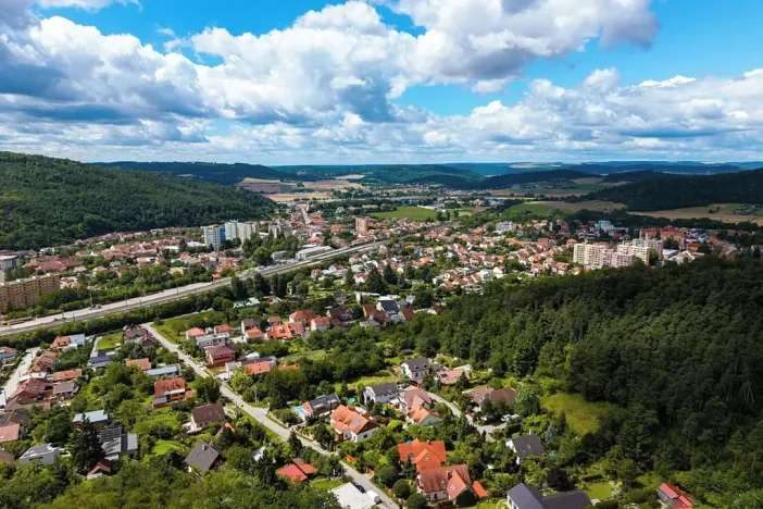 Prodej pozemku pro bydlení, Kuřim, Vrchlického, 1276 m2