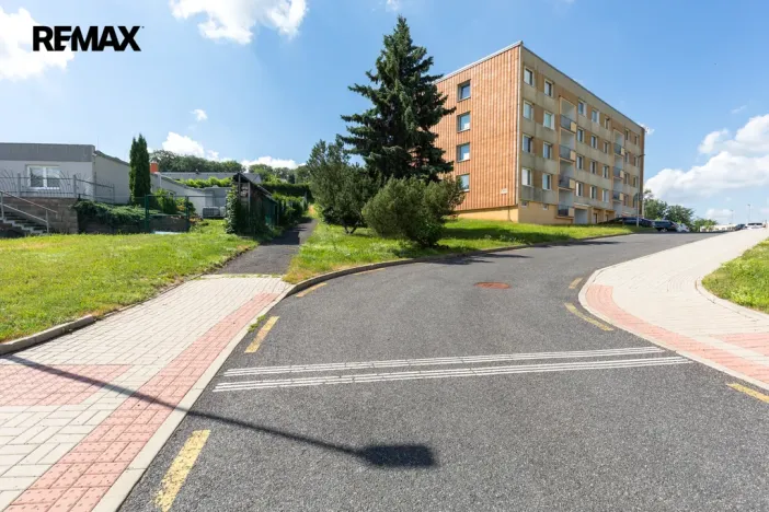 Prodej bytu 2+1, Meziboří, Nad parkem, 64 m2