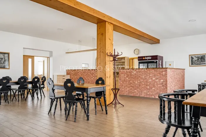 Prodej ubytování, Dobšice, Lahoferova, 218 m2