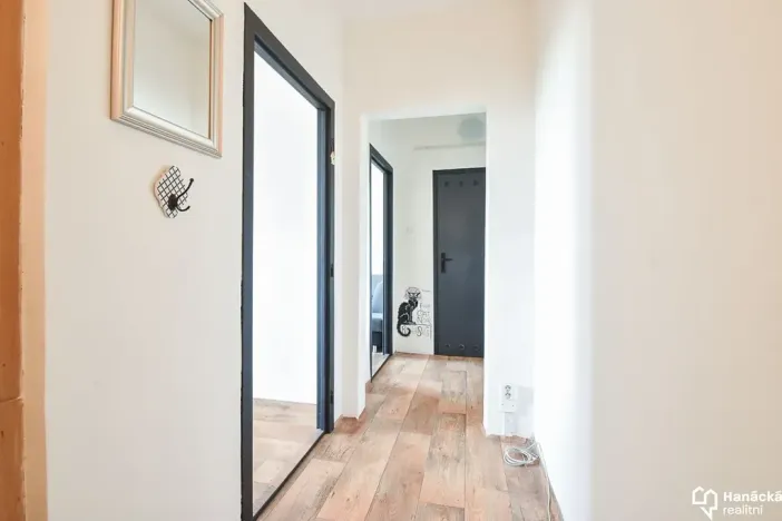 Prodej bytu 2+1, Olomouc, Jeremiášova, 56 m2