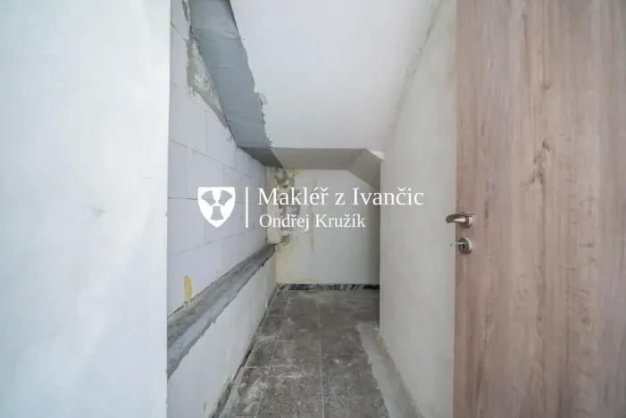 Prodej bytu 2+kk, Počenice-Tetětice - Počenice, 33 m2
