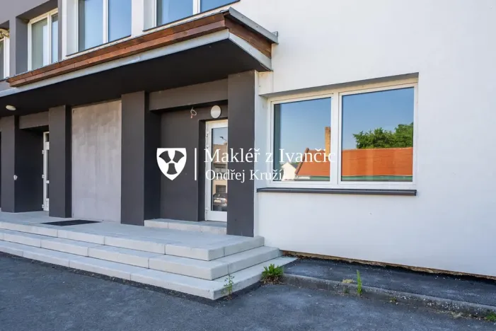 Prodej bytu 2+kk, Počenice-Tetětice - Počenice, 33 m2