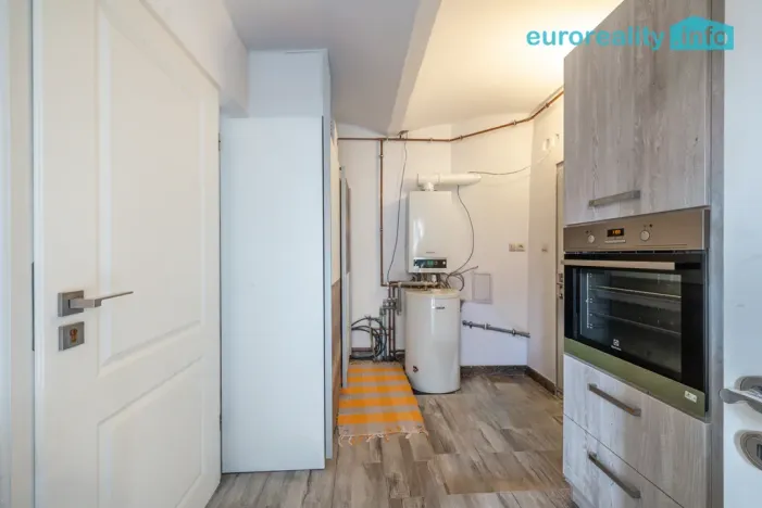 Pronájem bytu 1+kk, Tachov, Kostelní, 26 m2