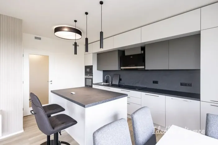 Pronájem bytu 4+kk, Praha - Kamýk, Zimova, 90 m2