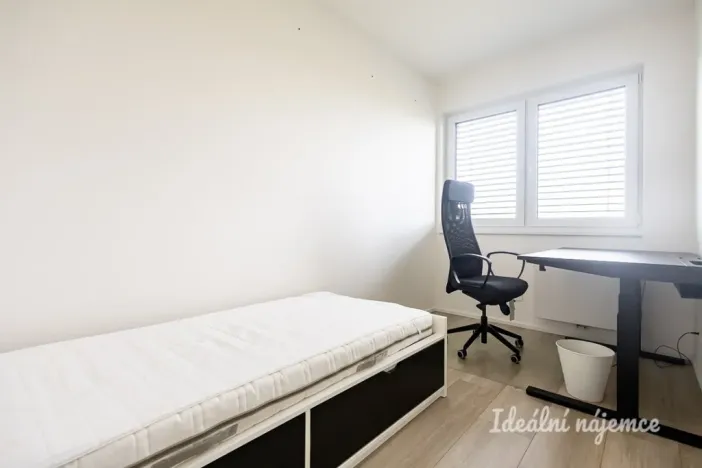 Pronájem bytu 4+kk, Praha - Kamýk, Zimova, 90 m2
