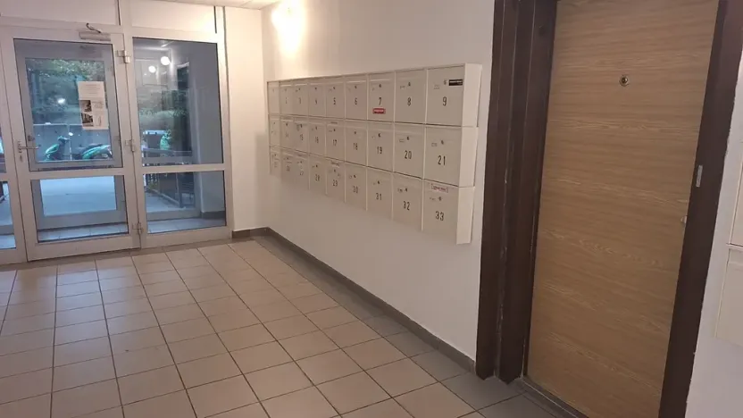 Prodej bytu 2+kk, Praha - Modřany, Urbánkova, 47 m2