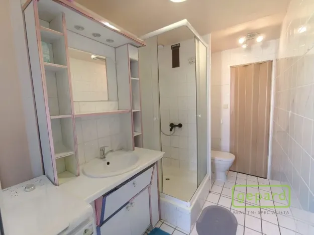 Prodej bytu 3+1, Mariánské Lázně, Hroznatova, 66 m2