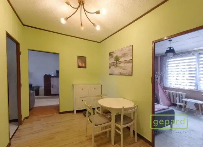 Prodej bytu 3+1, Mariánské Lázně, Hroznatova, 66 m2