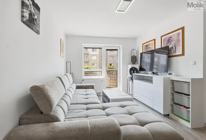 Prodej bytu 3+kk, Milovice - Mladá, Spojovací, 66 m2