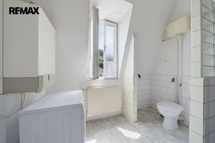 Prodej bytu 3+1, Karlovy Vary, Krymská, 83 m2