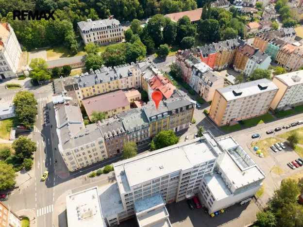 Prodej bytu 3+1, Karlovy Vary, Krymská, 83 m2