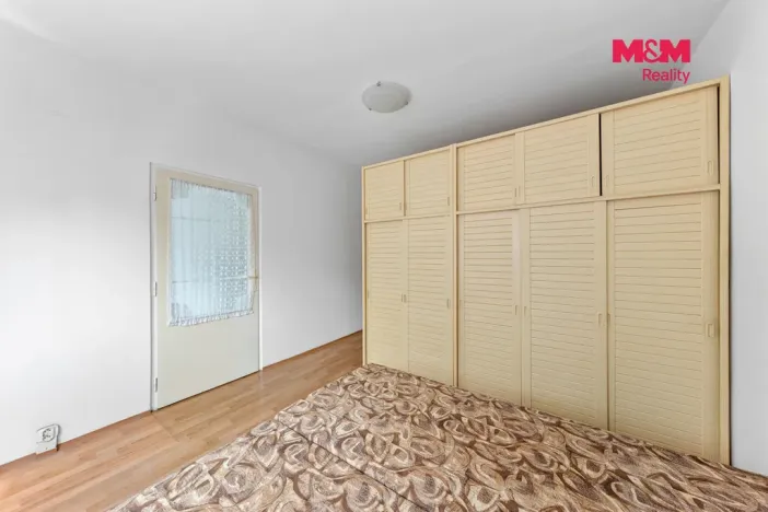 Prodej bytu 2+1, Povrly, Sídliště II, 58 m2