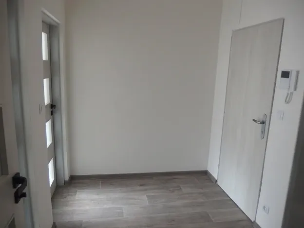 Pronájem bytu 2+kk, Zlín, Zarámí, 44 m2