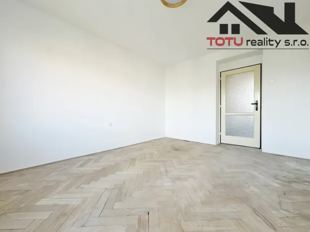Pronájem bytu 2+1, Jaroměř, Kapitána Nálepky, 63 m2