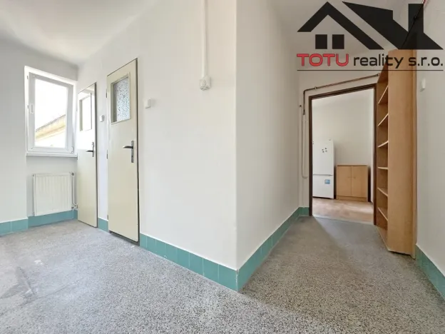 Pronájem bytu 2+1, Jaroměř, Kapitána Nálepky, 63 m2